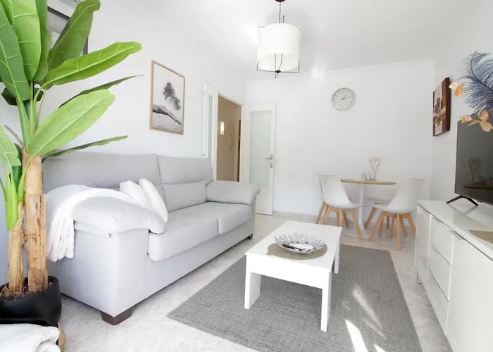 Pleamar With Sea Views דירה טורבייחה